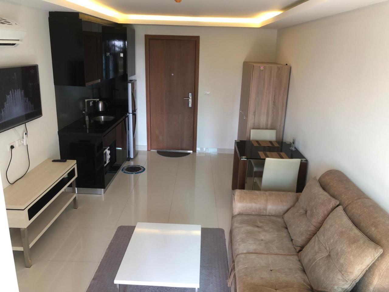 Club Royal Wongamat Apartman Pattaja Kültér fotó